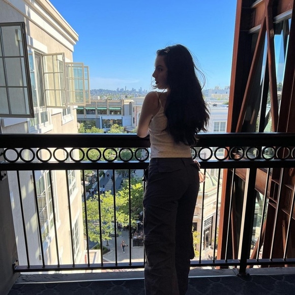 Meet your Posher, Fiona - Picture 1 of 1